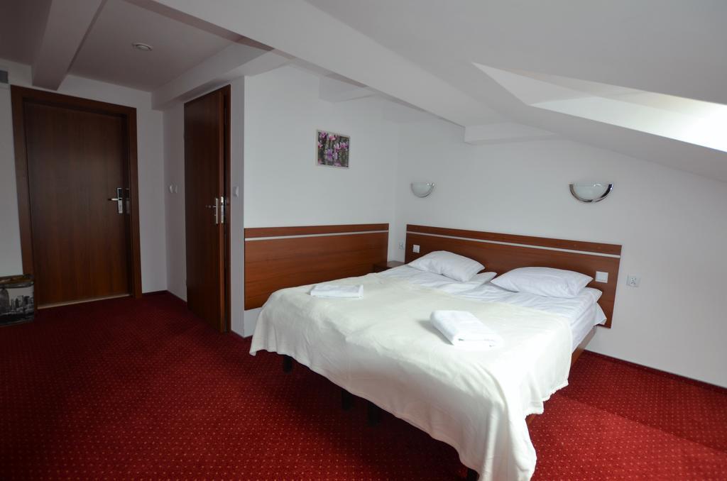 Gorska Dolina Bed & Breakfast Stronie Slaskie Bilik gambar