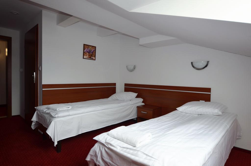 Gorska Dolina Bed & Breakfast Stronie Slaskie Bilik gambar